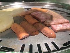 -欧巴炭烤肉오빠숯불구이(南京东路店)