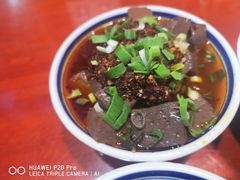 -窄巷子陕菜馆·地道陕西菜(粉巷店)
