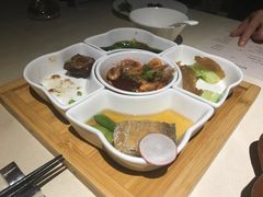 前菜五拼盘-RIVIERA 松鹤楼(外滩店)
