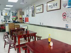 大堂-古徽州馄饨店(宝安路店)