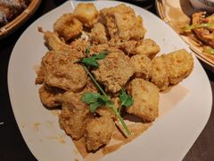 -大头虾越式风味餐厅(光明广场店)