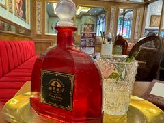 -秘密旅行Bonjour(黑金冠 江南西店)