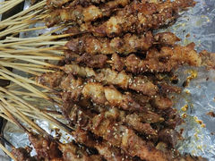-巴汗羊肉串烧烤店