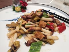 -东豪园林海鲜酒家(南港路辅路店)