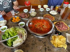 -黄利砖万峰林布依特色酸笋牛肉馆