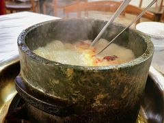 -鲁朗纳麦石锅鸡庄园