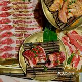 卿古烤肉双人餐，根本吃不完