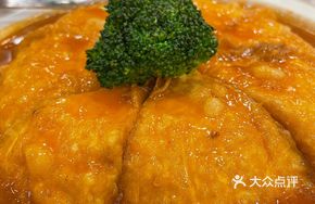 Braised Tofu with Abalone Sauce