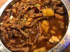-胖哥俩肉蟹煲(湖滨银泰in77店)
