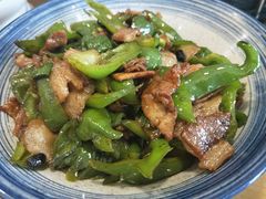 -老板很二(吉大店)