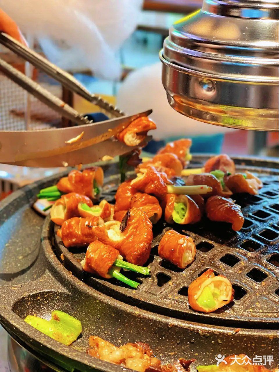 火柴盒烤肉来了你就爱了,网红打卡最多的地方哦,口味很棒,推荐