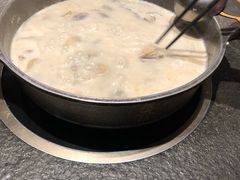 -煲宫猪肚鸡(昆山金鹰国际购物中心店)