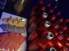 -欧米亚派对酒吧(绵阳店)