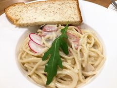 -樱花里音乐餐吧·牛扒椰子鸡(东圃店)
