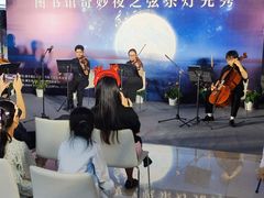 -浦东图书馆读者餐厅