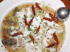 -鱼亨小鲜酸菜鱼(大信店)
