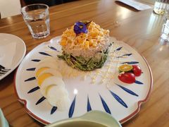 金枪鱼蔬菜沙拉-清真·艾美可餐厅(大悦汇店)