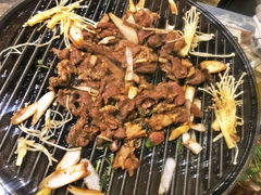 -燚店·铁板鱼蛙·烤肉·烤串(北新桥店)