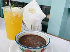 -东鑫记港式茶餐厅(南京东路店)
