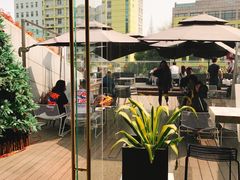 -UNI UNI(环亚凯瑟琳店)