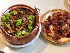 牛肝菌焖饭-朱家小厨(红塔西路店)