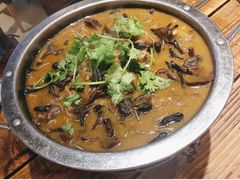 小鸡炖蘑菇粉条-關東雪东北菜(中庚漫游城店)