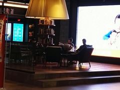 -CGV影城(滨江天街IMAX店)