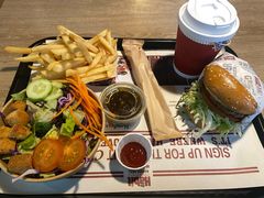 -The Habit Burger Grill 哈比特汉堡(复兴soho店)