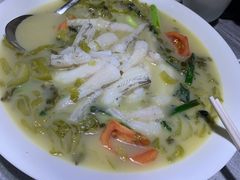 家常煮九肚鱼-广东道至正餐厅(区庄店)