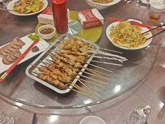 -洁神饭庄·海鲜·青岛菜·30年老字号(五四广场店)