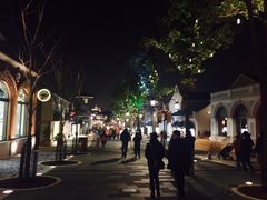 -WOLFGANG PUCK KITCHEN & BAR(迪士尼小镇店)