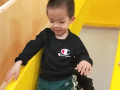 -子悦童萌国际托育中心(珠江新城店)