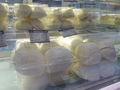 -白玉兰食品甜凤店(合生汇店)