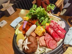 -晃晃悠悠酒肉合作社