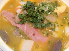 -小蛮椒麻辣烫·麻辣拌(青浦宝龙店)