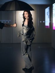 -绝对人气写真艺术中心