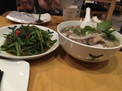 -Pho Asia 亚阁越南料理(上海来福士广场店)