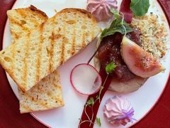 香煎嫩鹅肝无花果酱-Kathleen's Waitan 凯圣琳江景西餐厅(外滩店)