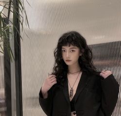 -川和潮人