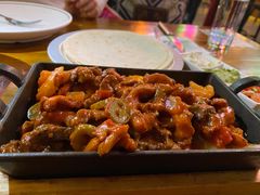 -Famous肥猫墨西哥音乐餐吧(五棵松华熙LIVE店)