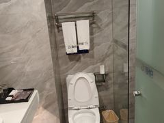 -海悦酒店(白石洲地铁站世界之窗店)