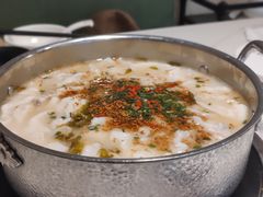 -德林酸菜鱼火锅(南丹店)