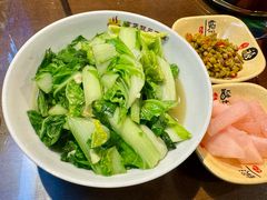 -富正毅三下锅·湘西韵味(天门山索道店)