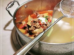 -左庭右院鲜牛肉火锅(浦江欢乐颂店)