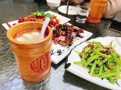 芹菜茶树菇-红尘再(安昌古镇店)