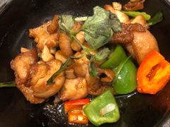 金不换三杯浓香滑鸡煲-太兴餐厅(东方广场分店)
