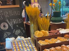 -万达瑞华酒店美食汇自助餐厅(楚河汉街店)