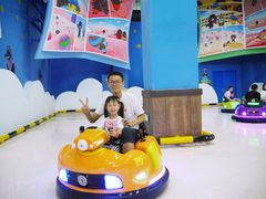 -蓝精灵乐园·世茂精灵之城主题乐园