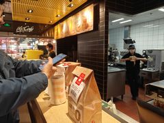 -麦当劳(中山公园龙之梦店)
