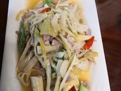 鲜笋肉片-龙翔山庄雷鸡肉(青城后山泰安古镇店)